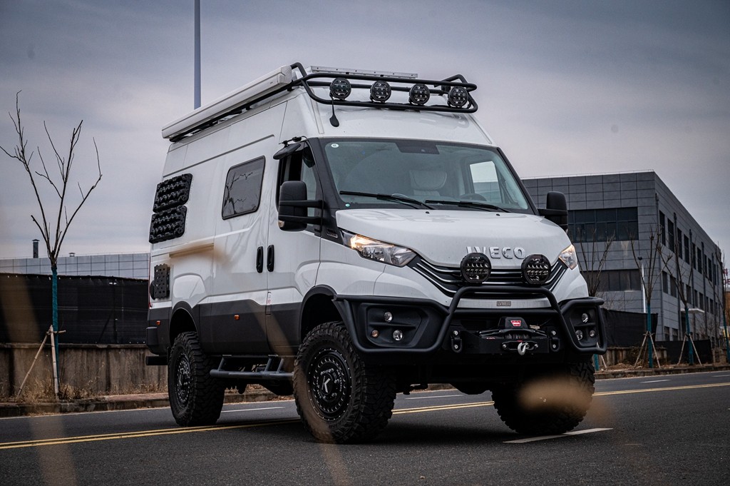 1740467185173920.jpg 02.jpg