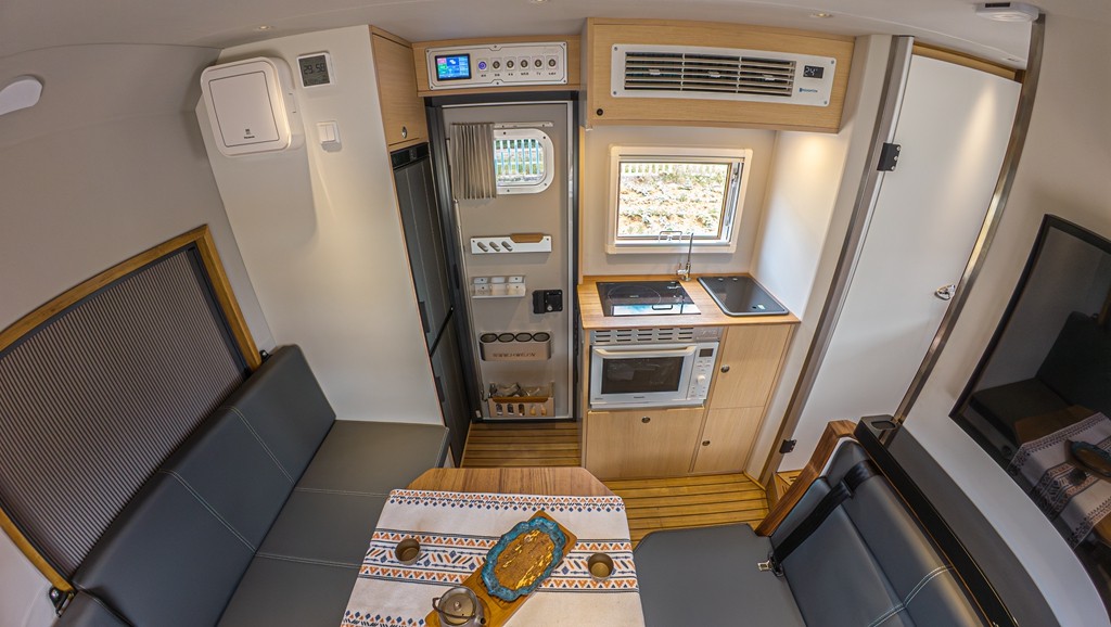 1753081847950776.jpg 010.jpg