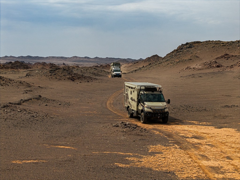 1755157681545027.jpg 08.jpg