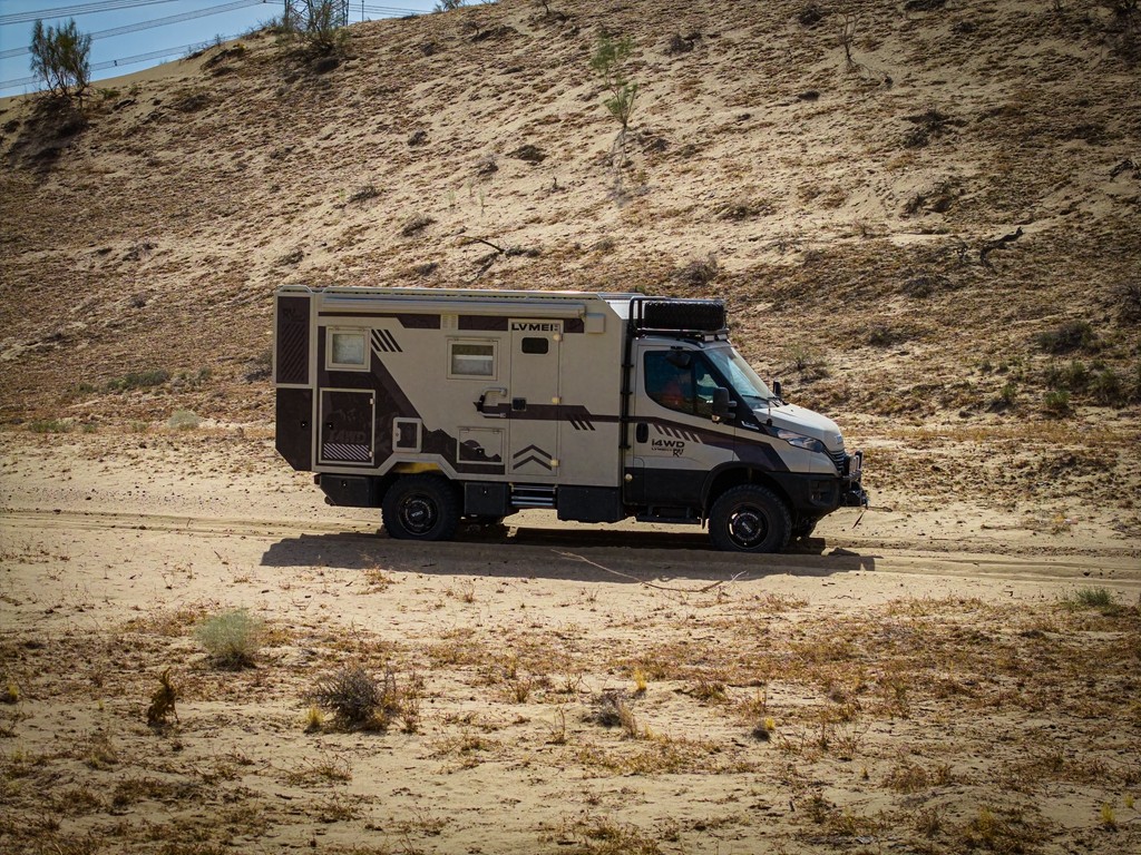 1755157712738819.jpg 024.jpg